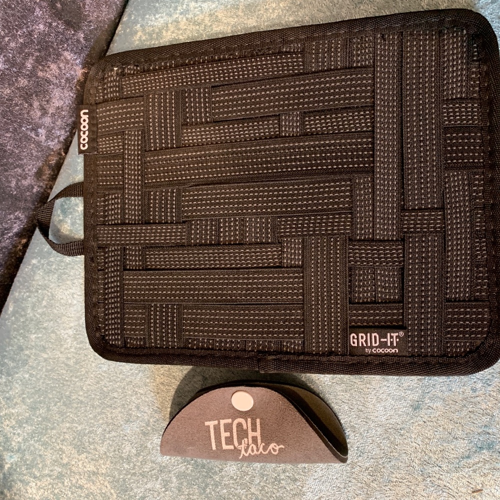 Cocoon Grid-It and Tech Taco Bundle, NWOT